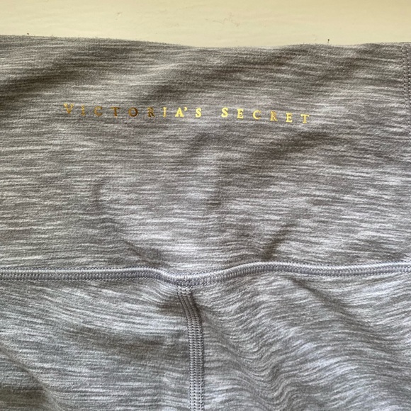 Gray Victoria secret leggings size 8 - Picture 3 of 4